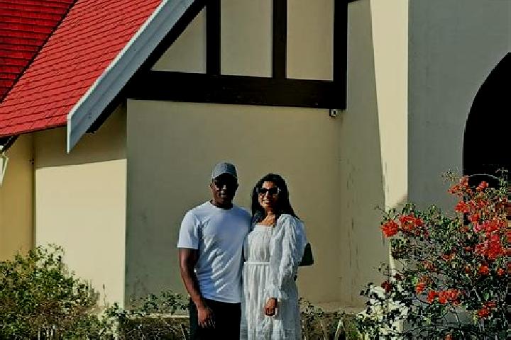 Escorts Bon Accueil, Mauritius — Local Companions