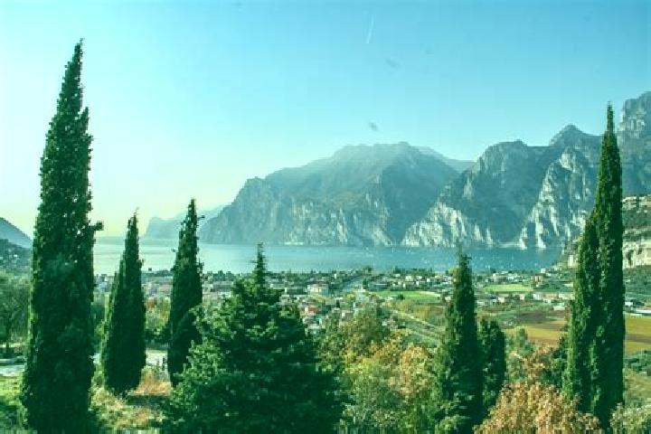Escorts Boretto, Italy — Local Companions