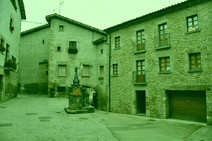Escorts Borreda, Spain — Local Companions