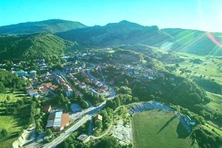 Escorts Bosansko Grahovo, Bosnia and Herzegovina — Local Companions