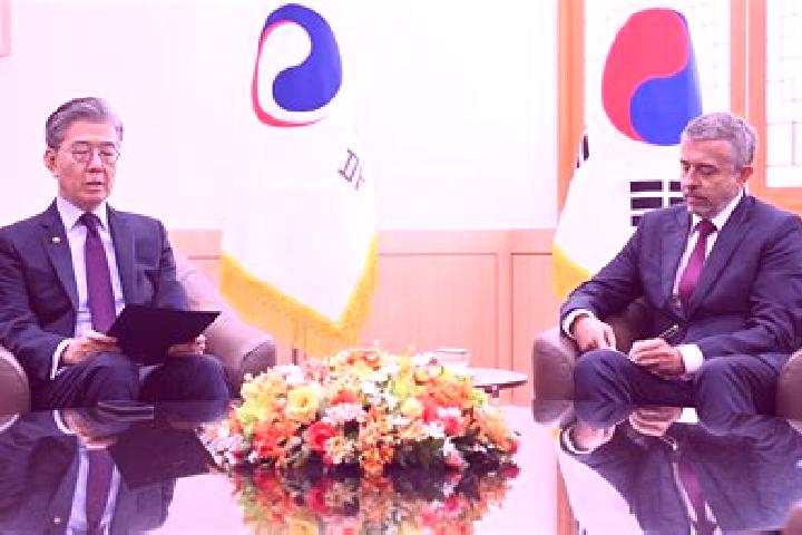 Escorts Boseong, South Korea — Local Companions