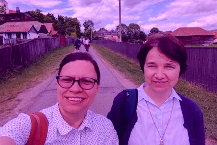 Escorts Bozovici, Romania — Local Companions