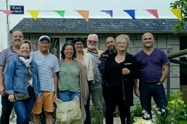 Escorts Brasparts, France — Local Companions
