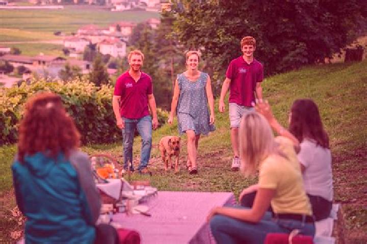 Escorts Brentonico, Italy — Local Companions