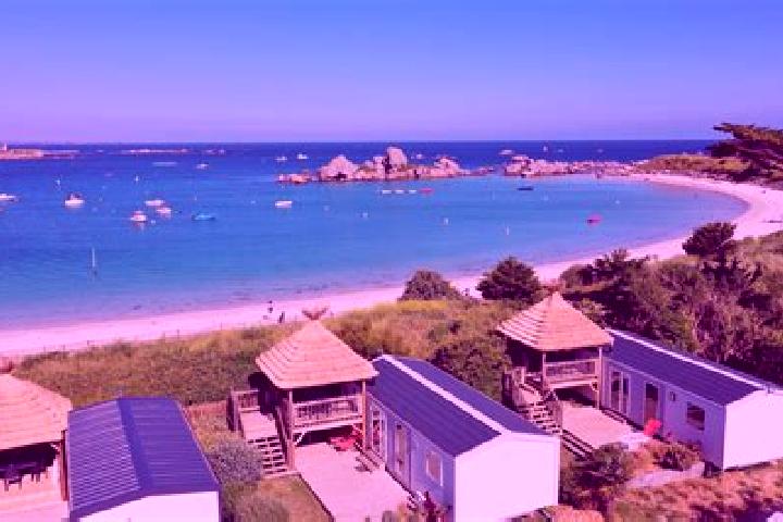 Escorts Brignogan-Plages, France — Local Companions