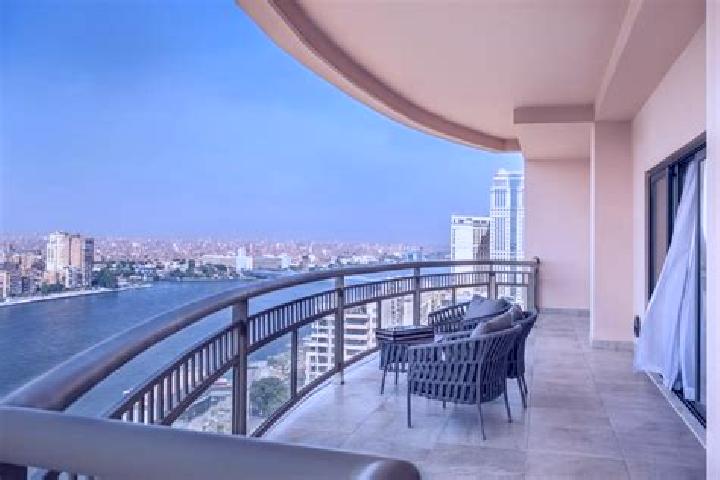 Escorts Bulaq Abu al Ila, Egypt — Local Companions