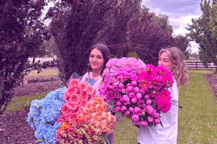 Escorts Bundamba, Australia — Local Companions