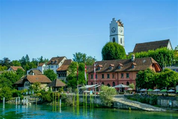 Escorts Buren an der Aare, Switzerland — Local Companions