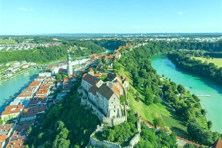 Escorts Burghausen, Germany — Local Companions