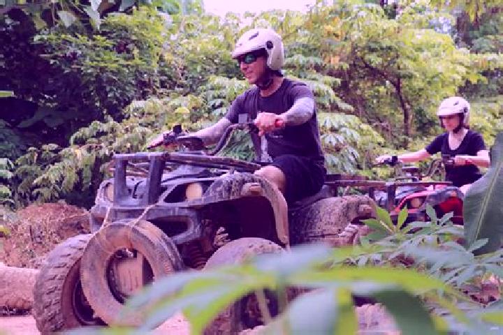 Escorts Busay, Philippines — Local Companions