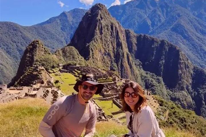 Escorts Cabanilla, Peru — Local Companions
