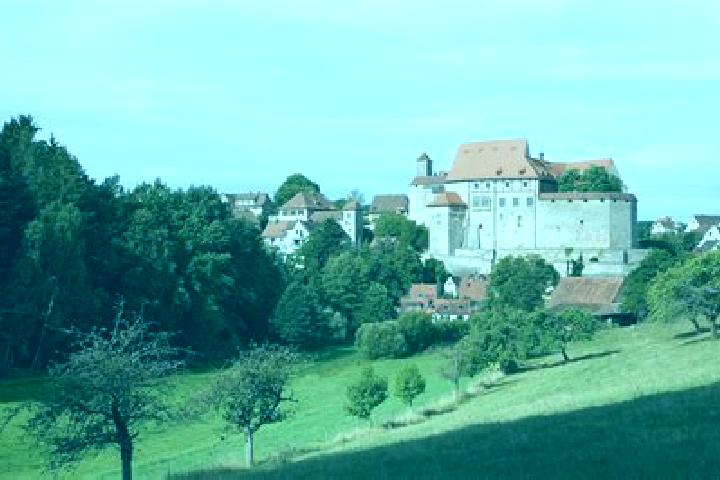 Escorts Cadolzburg, Germany — Local Companions