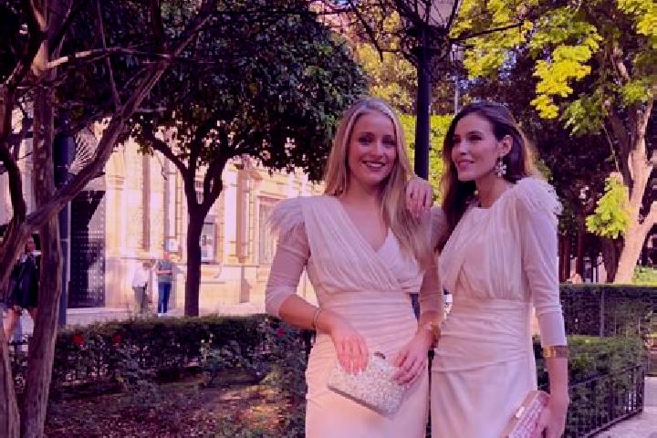 Escorts Camas, Spain — Local Companions