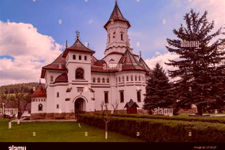 Escorts Campulung Moldovenesc, Romania — Local Companions