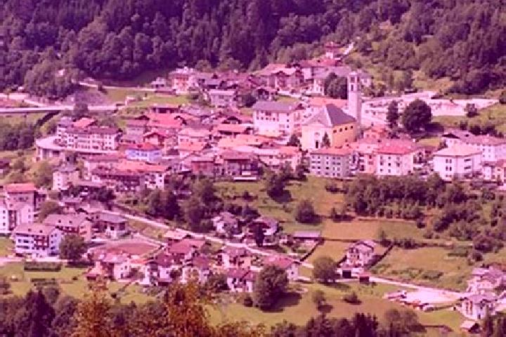 Escorts Canal San Bovo, Italy — Local Companions