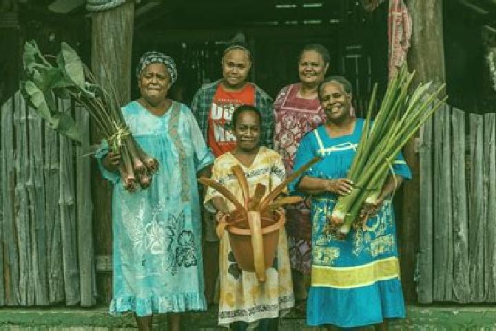 Escorts Canala, New Caledonia — Local Companions