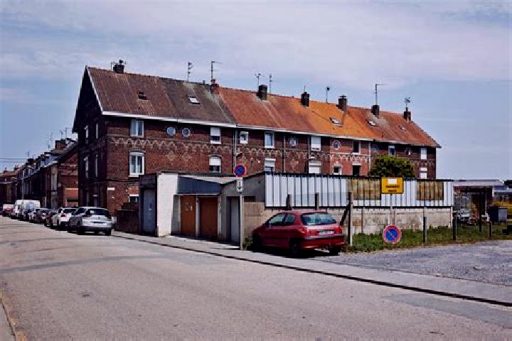 Escorts Capinghem, France — Local Companions