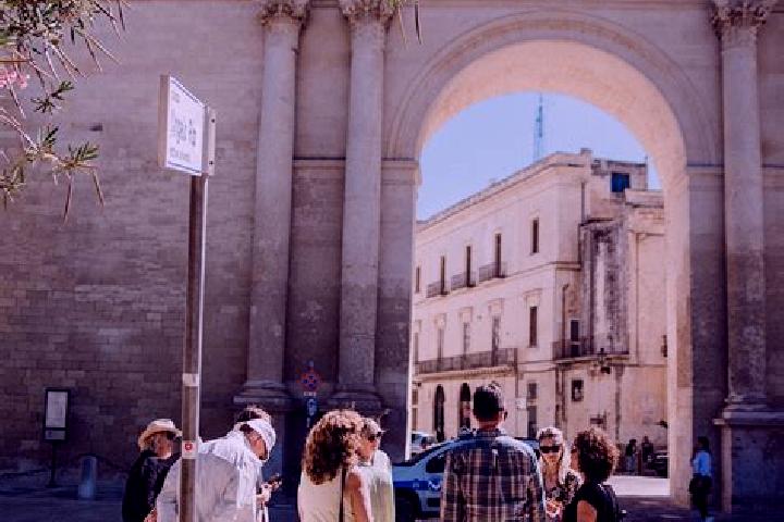 Escorts Caprarica di Lecce, Italy — Local Companions