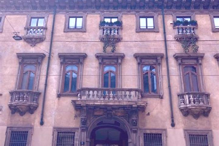 Escorts Casa del Diavolo, Italy — Local Companions