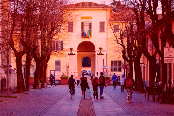 Escorts Casalecchio di Reno, Italy — Local Companions