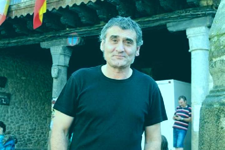 Escorts Casas del Castanar, Spain — Local Companions