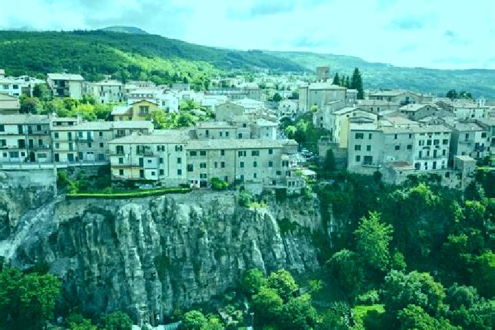 Escorts Casina, Italy — Local Companions
