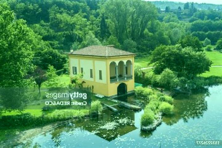 Escorts Castello di Annone, Italy — Local Companions