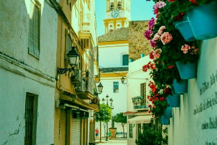 Escorts Catarroja, Spain — Local Companions