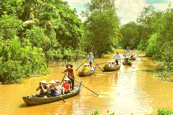 Escorts Cau Dien, Vietnam — Local Companions