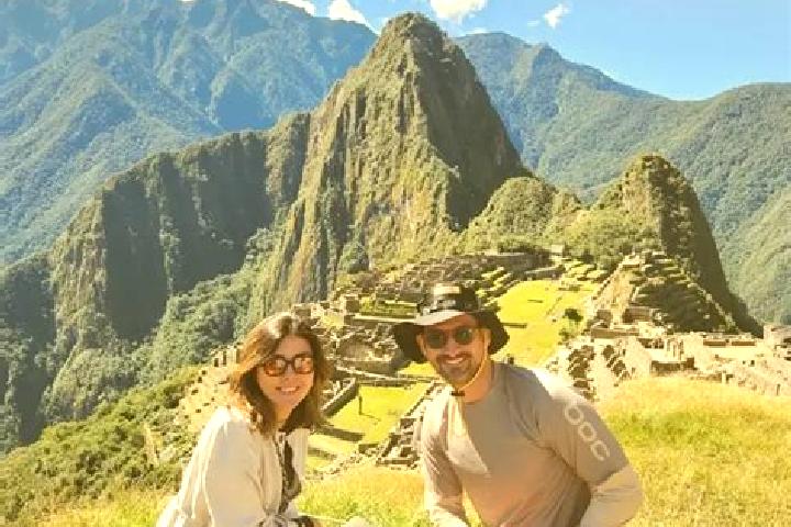 Escorts Ccorca, Peru — Local Companions