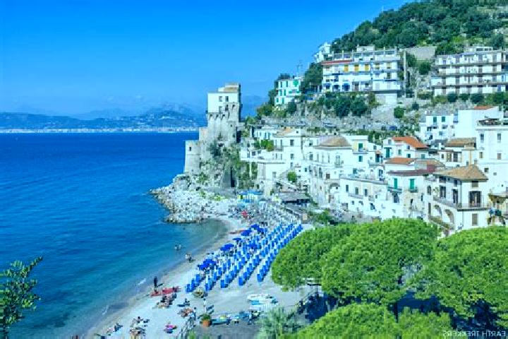 Escorts Cereta, Italy — Local Companions