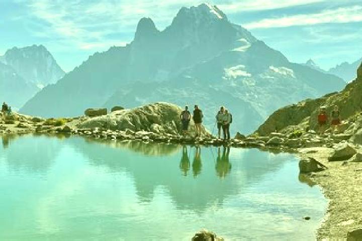 Escorts Chamonix-Mont-Blanc, France — Local Companions