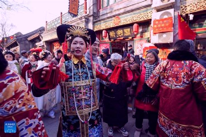 Escorts Changdian, China — Local Companions