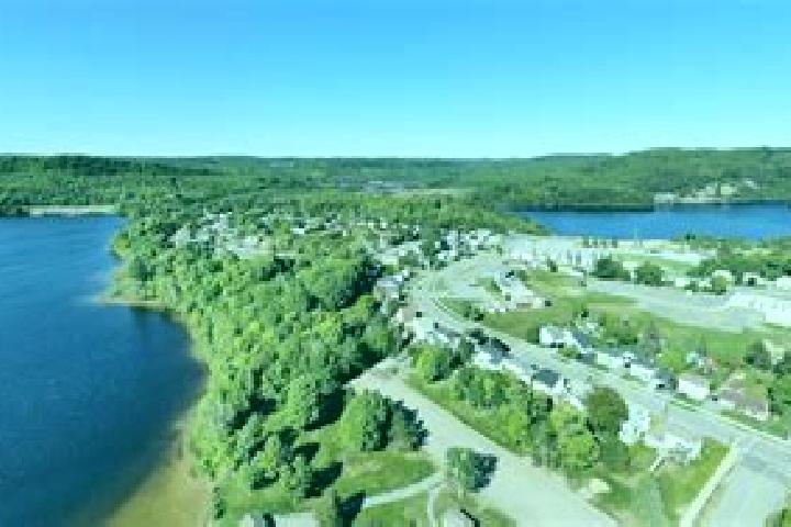 Escorts Chapleau, Canada — Local Companions