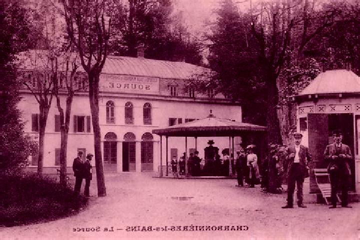 Escorts Charbonnieres-les-Bains, France — Local Companions