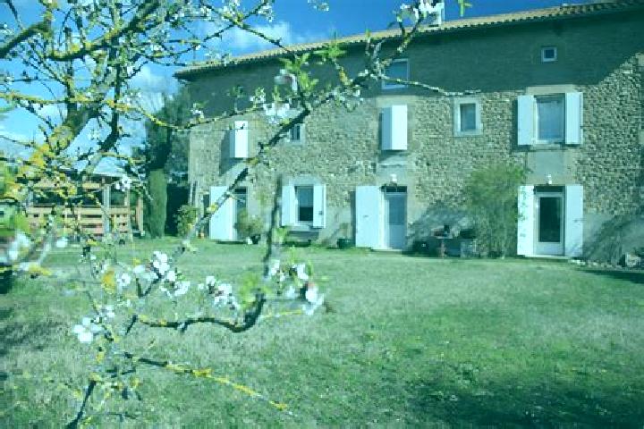 Escorts Chatuzange-le-Goubet, France — Local Companions