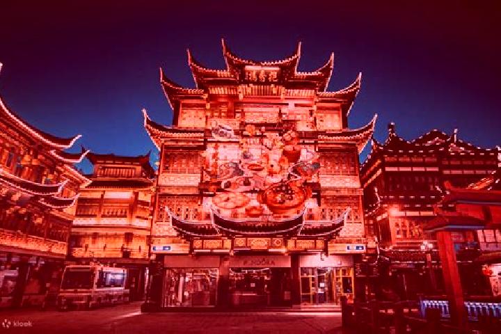 Escorts Chenghuang, China — Local Companions
