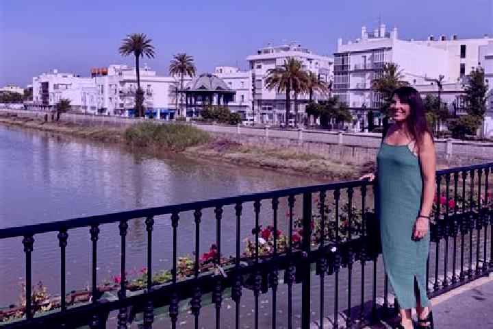 Escorts Chiclana de Segura, Spain — Local Companions
