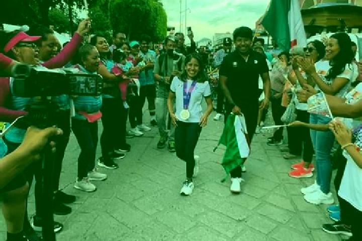 Escorts Chilixtlahuaca, Mexico — Local Companions