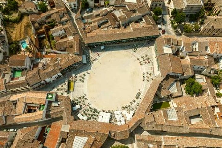 Escorts Chinchon, Spain — Local Companions