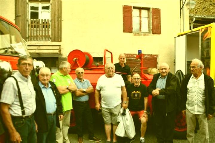 Escorts Chomelix, France — Local Companions