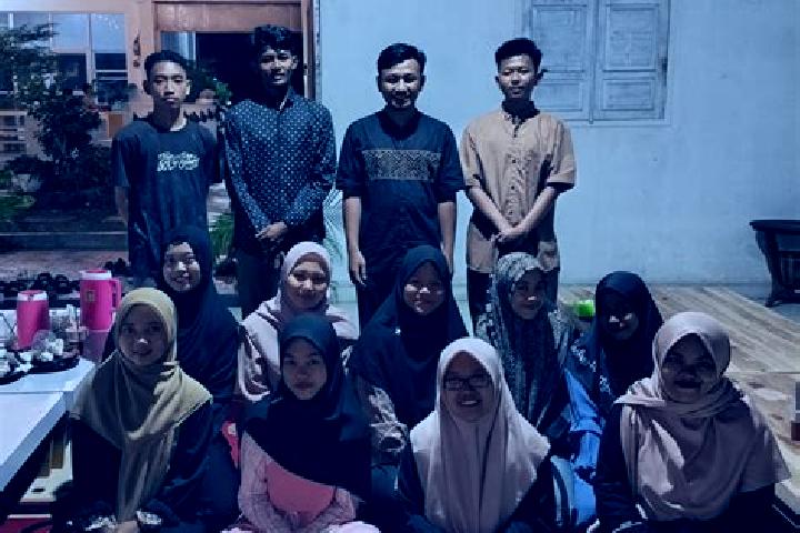 Escorts Cicapar, Indonesia — Local Companions