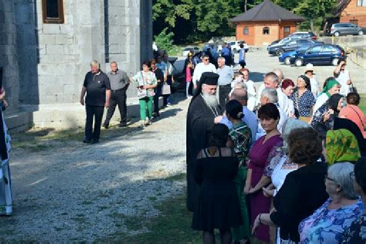 Escorts Ciceu-Mihaiesti, Romania — Local Companions