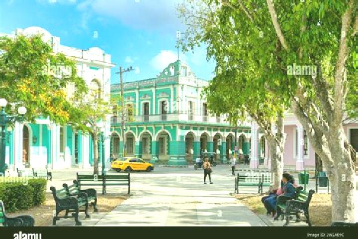 Escorts Ciego de Avila, Cuba — Local Companions