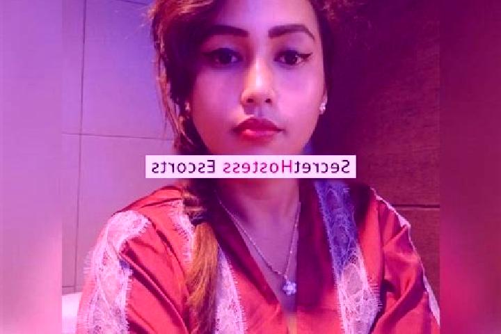 Escorts Ciracap, Indonesia — Local Companions