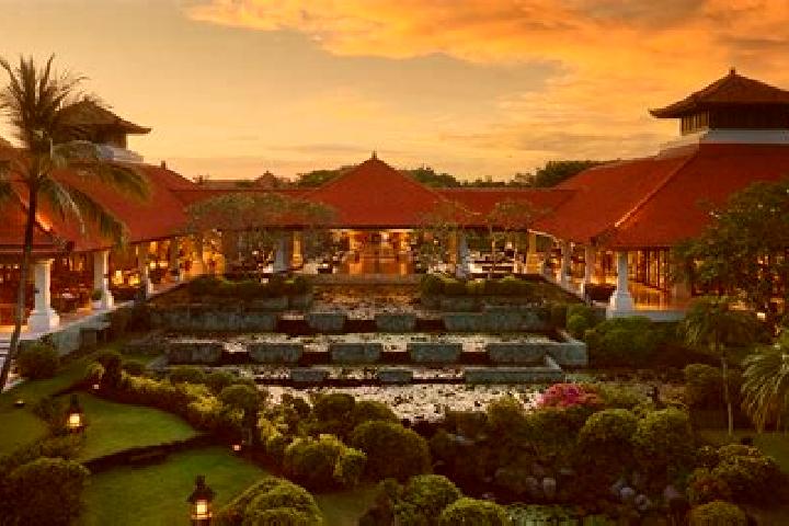Escorts Ciruji Dua, Indonesia — Local Companions