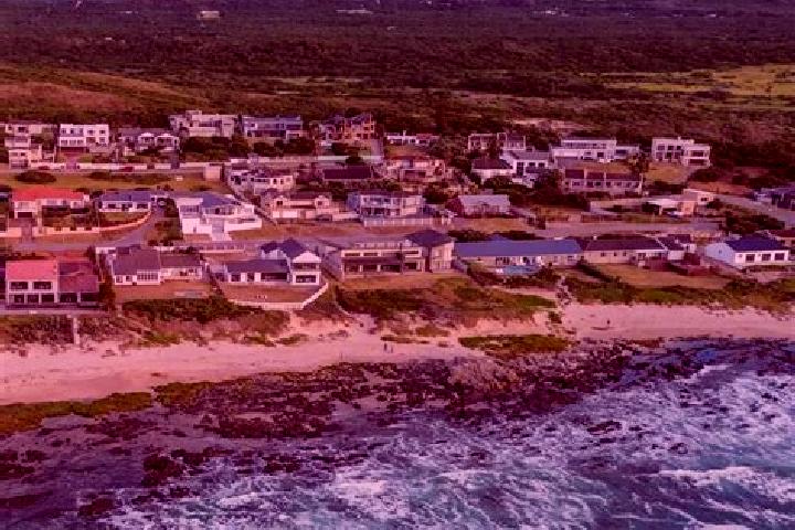Escorts Clarendon Marine, South Africa — Local Companions