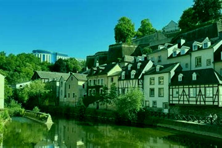 Escorts Clervaux, Luxembourg — Local Companions