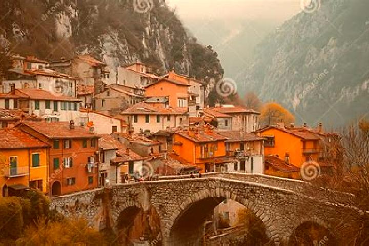 Escorts Codogne, Italy — Local Companions