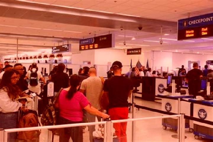 Escorts Colinas del Aeropuerto, Mexico — Local Companions
